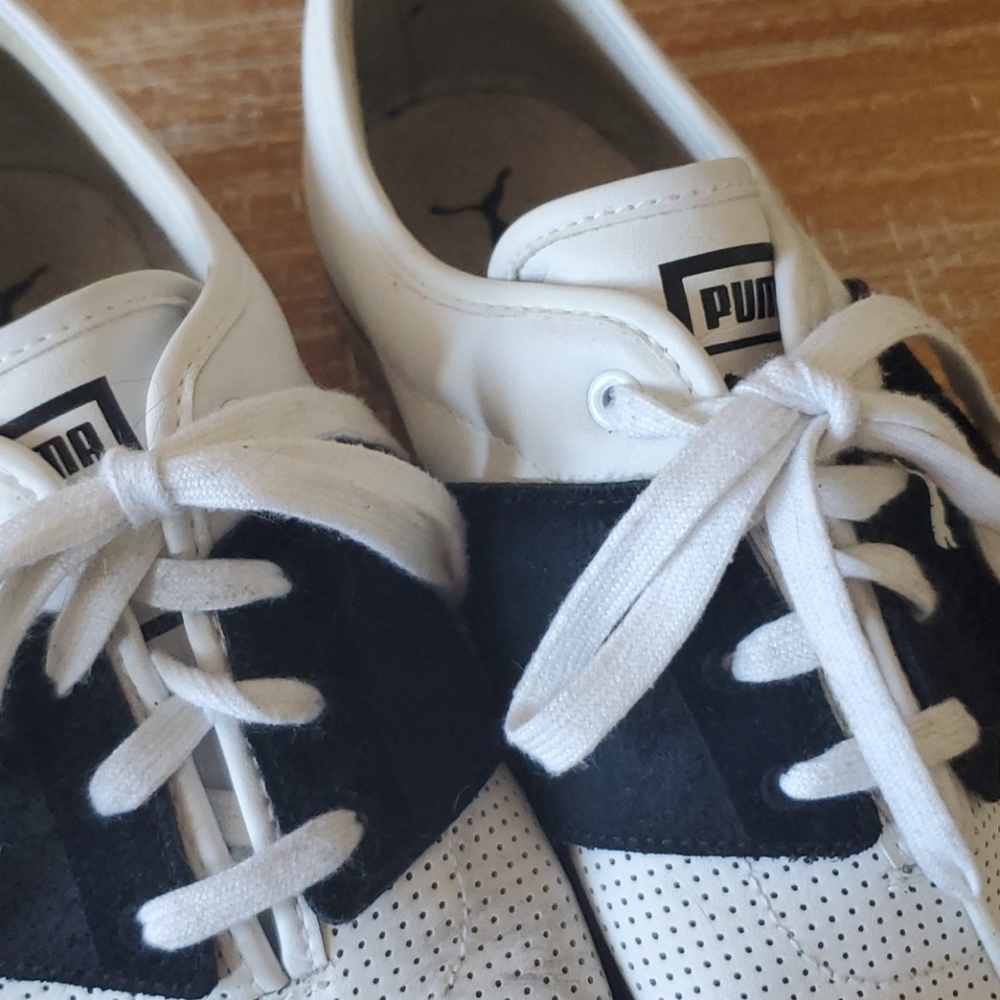 Puma Sneakers